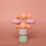Chill Pepper Treats, gestapelde houten Sweets, donuts en marshmallows