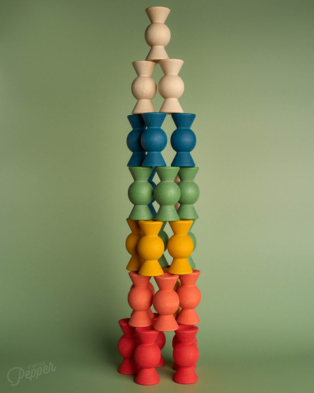 Chill Pepper Sweets Forest Fruits, smalle toren van houten Sweets en Gumballs