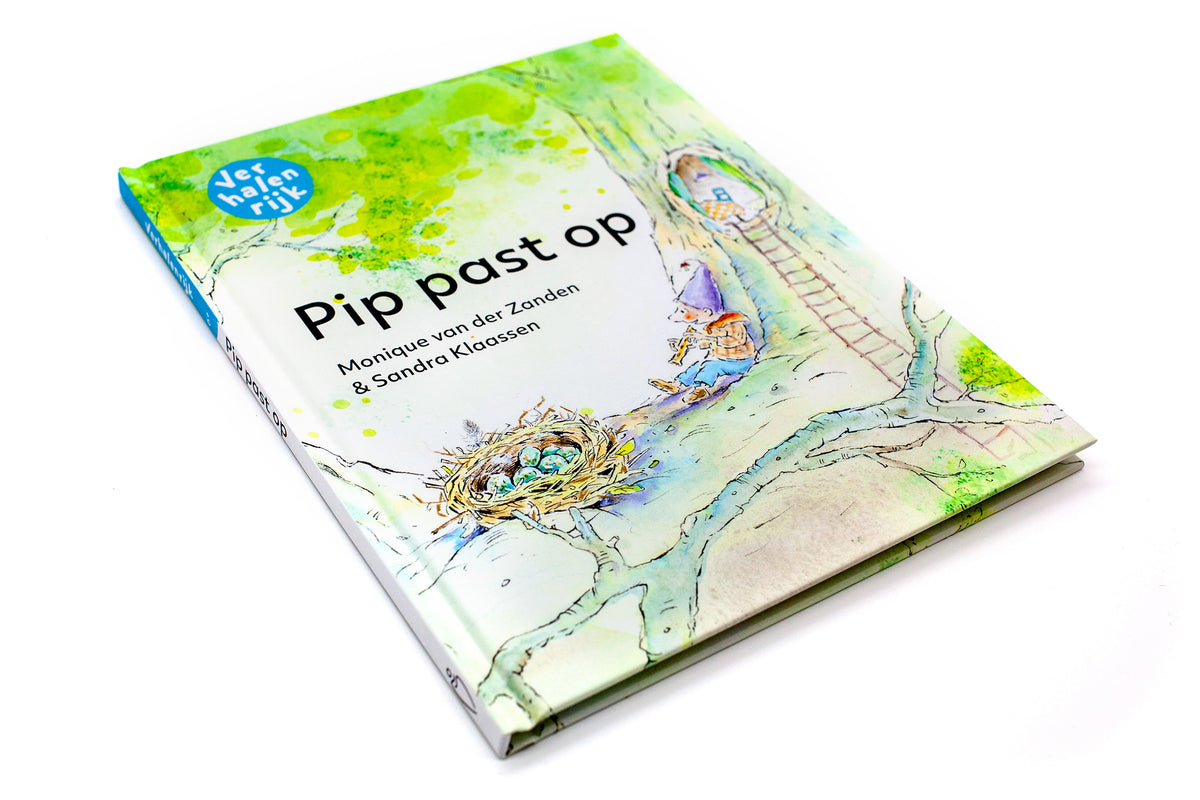 Pip past op, boek gefotografeerd