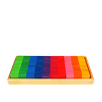 Honderd vierkante houten mozaïekstenen van Bauspiel in tien kleuren en een houten frame